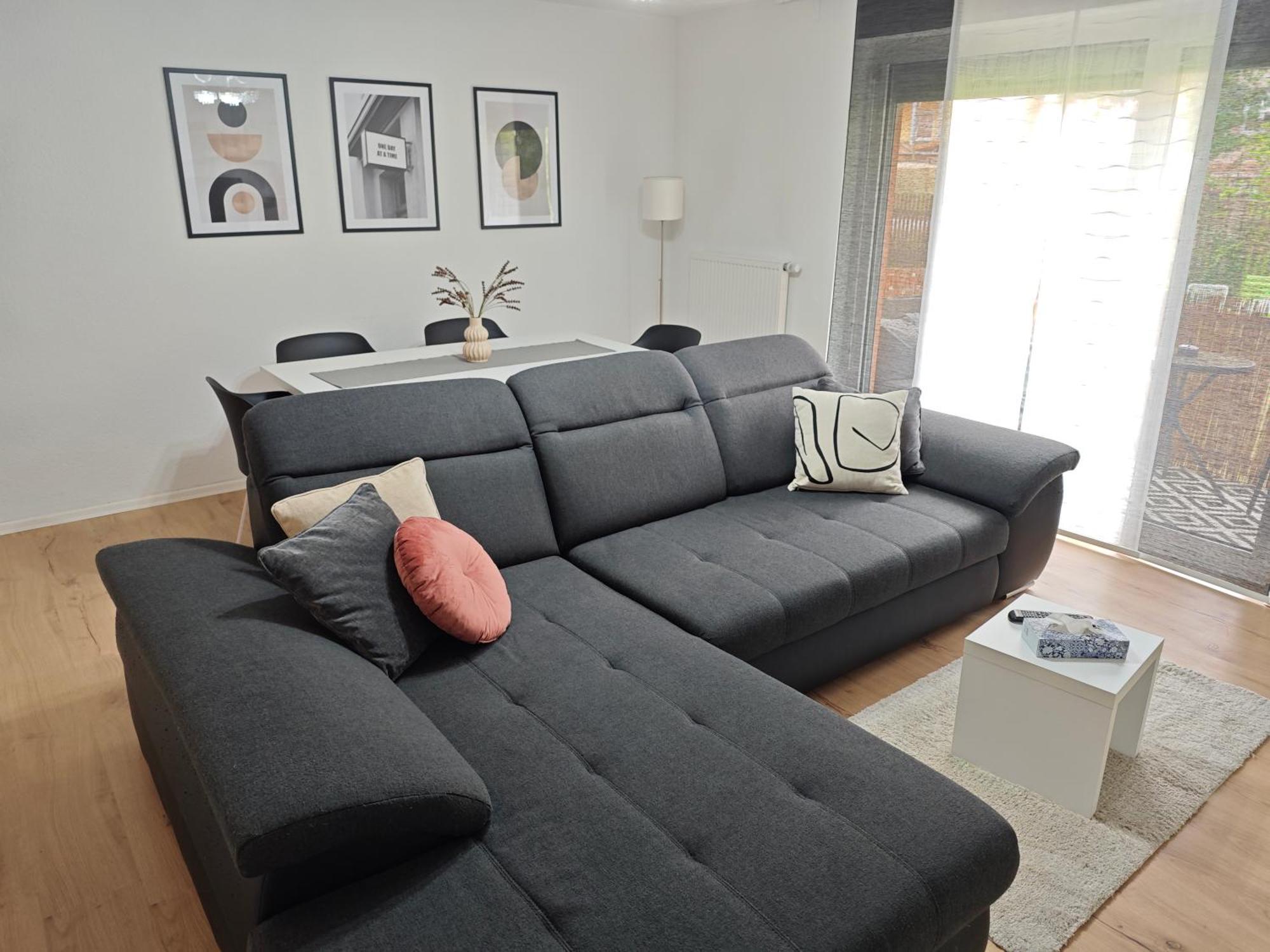 Fh-Naehe: Modernes Apt Mit Balkon Hof (Bavaria) Exterior foto